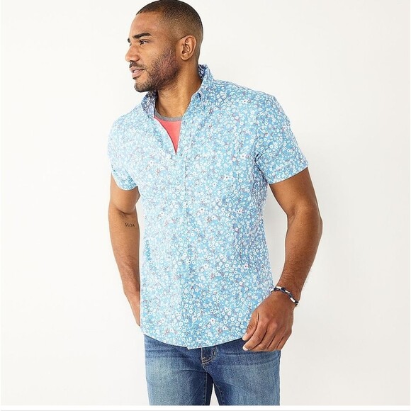 Sonoma Goods For Life Short-Sleeve Perfect Length Button-Down Shirt Size S - Picture 3 of 5